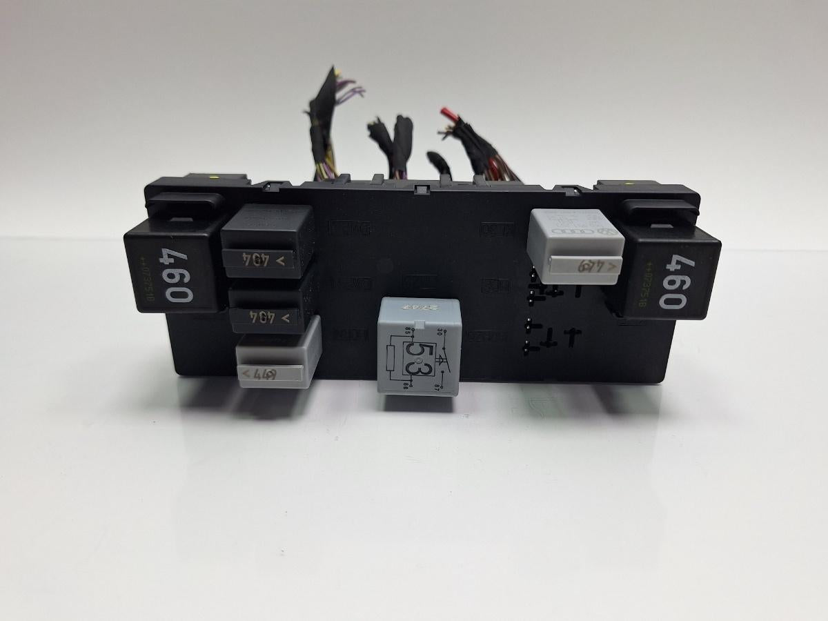 Modul de confort VOLKSWAGEN PASSAT Variant 3C5 2008 1.9 TDI BLS 77KW|105HP 2008