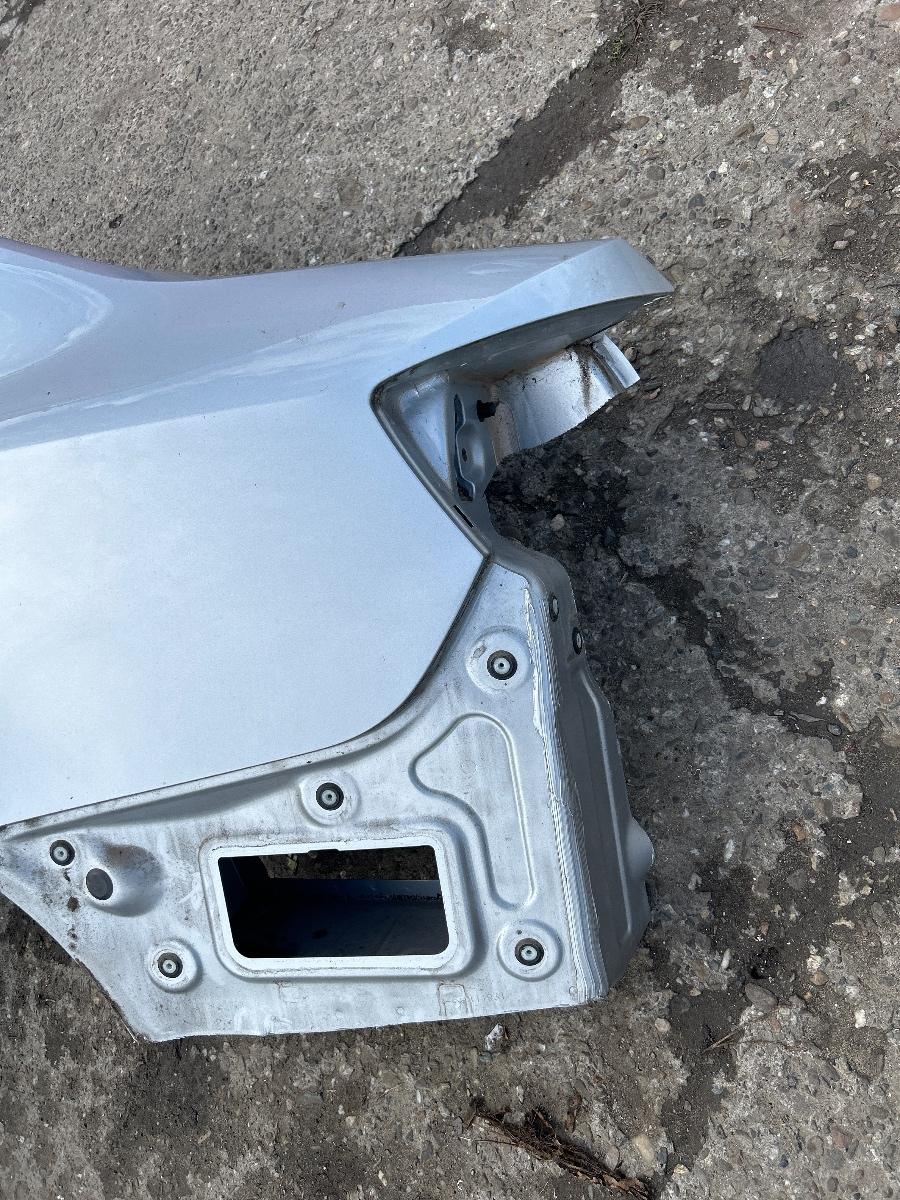 Aripă spate stanga VOLKSWAGEN JETTA IV 162, 163, AV3, AV2 2012 1.6 TDI CAYC 77KW|105HP 2012