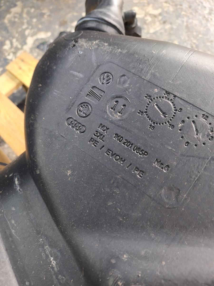 Rezervor combustibil VOLKSWAGEN JETTA IV 162, 163, AV3, AV2 2012 1.6 TDI CAYC 77KW|105HP 2012
