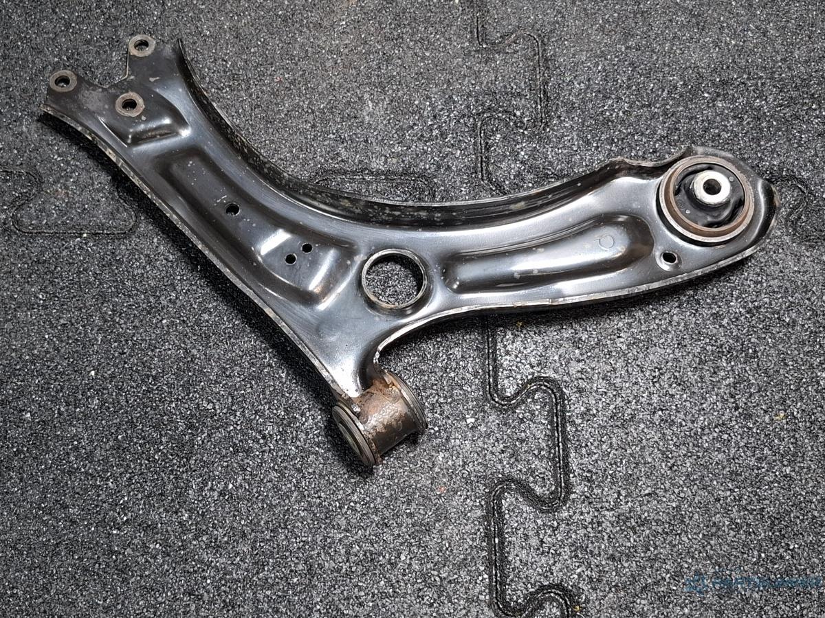 Brat bascula stanga fata VOLKSWAGEN JETTA IV 162, 163, AV3, AV2 2012 1.6 TDI CAYC 77KW|105HP 2012
