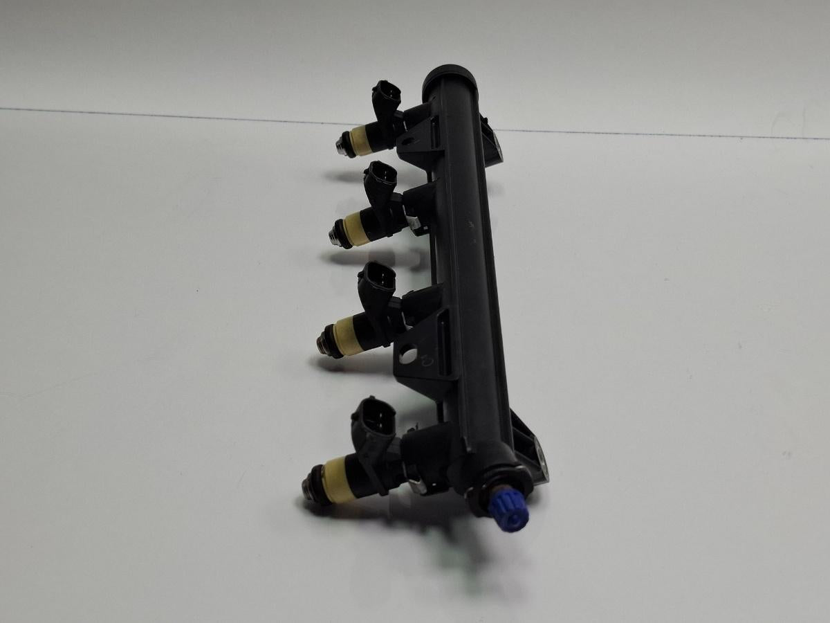 Rampa cu injectoare SKODA FABIA 6Y2 1999 - 20081.4 16V AUA, BBY, BKY 036133320 , 036906031M