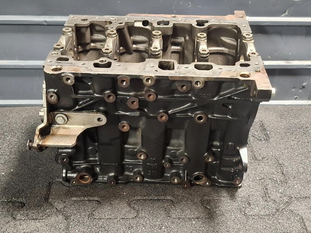 Bloc motor gol SKODA OCTAVIA III 5E3, NL3, NR3 2014 - 2020 1.6 TDI DDYA DGTE CRKB CLHA 04L023A
