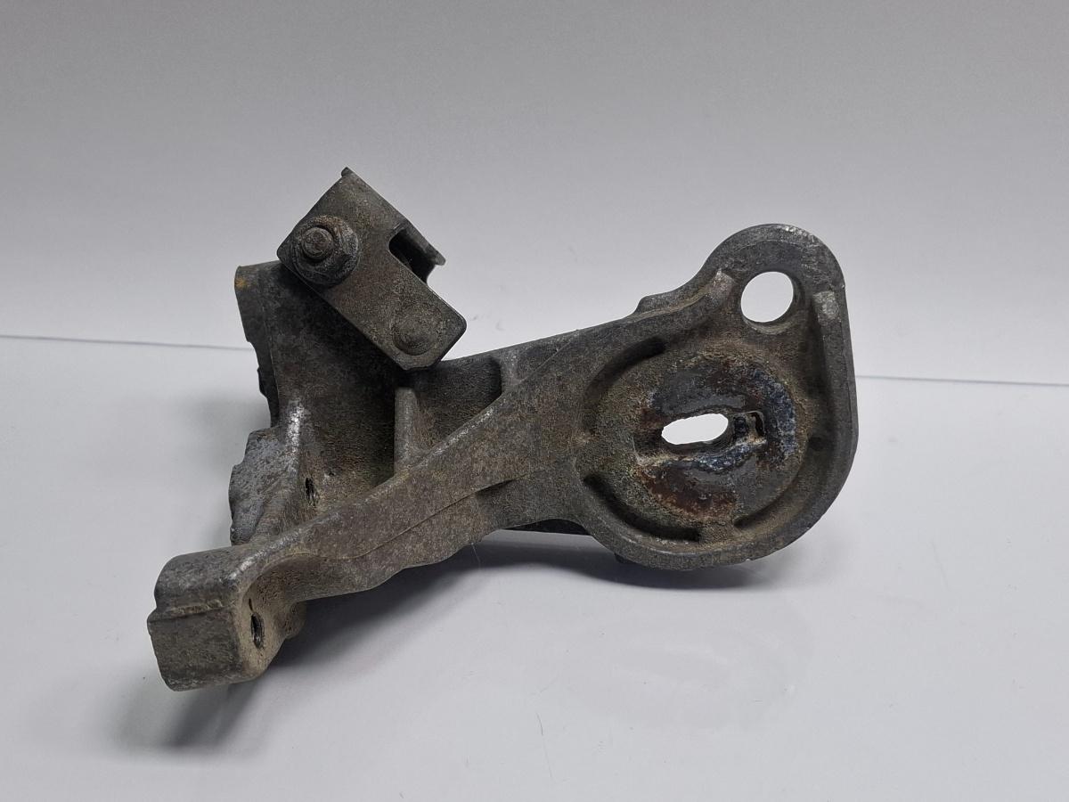 Suport motor stanga VOLKSWAGEN CADDY II Box 9K9A 1995 - 20041.9 SDI AEY, AYQ 1H0199353D