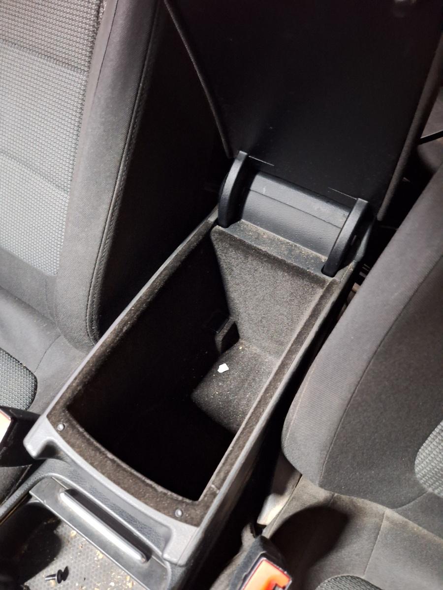 Cotiera VOLKSWAGEN PASSAT 365 2010 - 2014
