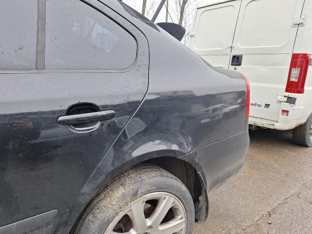 Aripa spate stanga SKODA OCTAVIA 2 1Z3 2004 - 2013