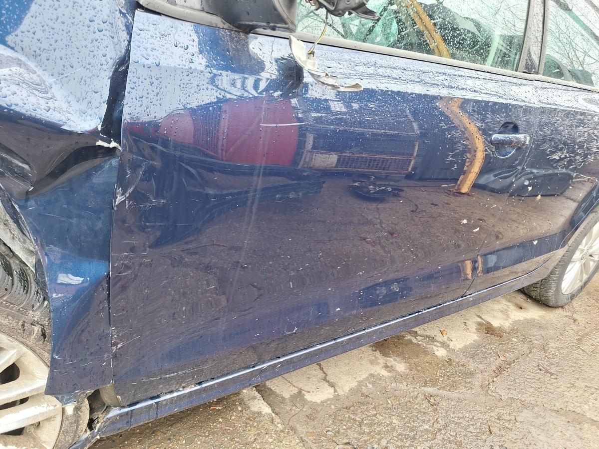 Usa Portiera fata stanga VOLKSWAGEN JETTA IV 162, 163, AV3, AV2 2009 - 2017