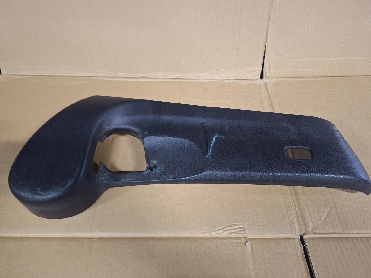 Ornament scaun stanga TOYOTA PRIUS _W3_ 2008 - >1.8 Hybrid 2ZR-FXE 71812-47070