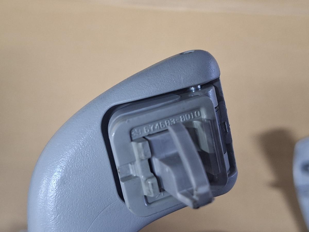 Maner de sustinere plafon fata TOYOTA PRIUS _W3_ 2008 - >1.8 Hybrid 2ZR-FXE 674683-8010