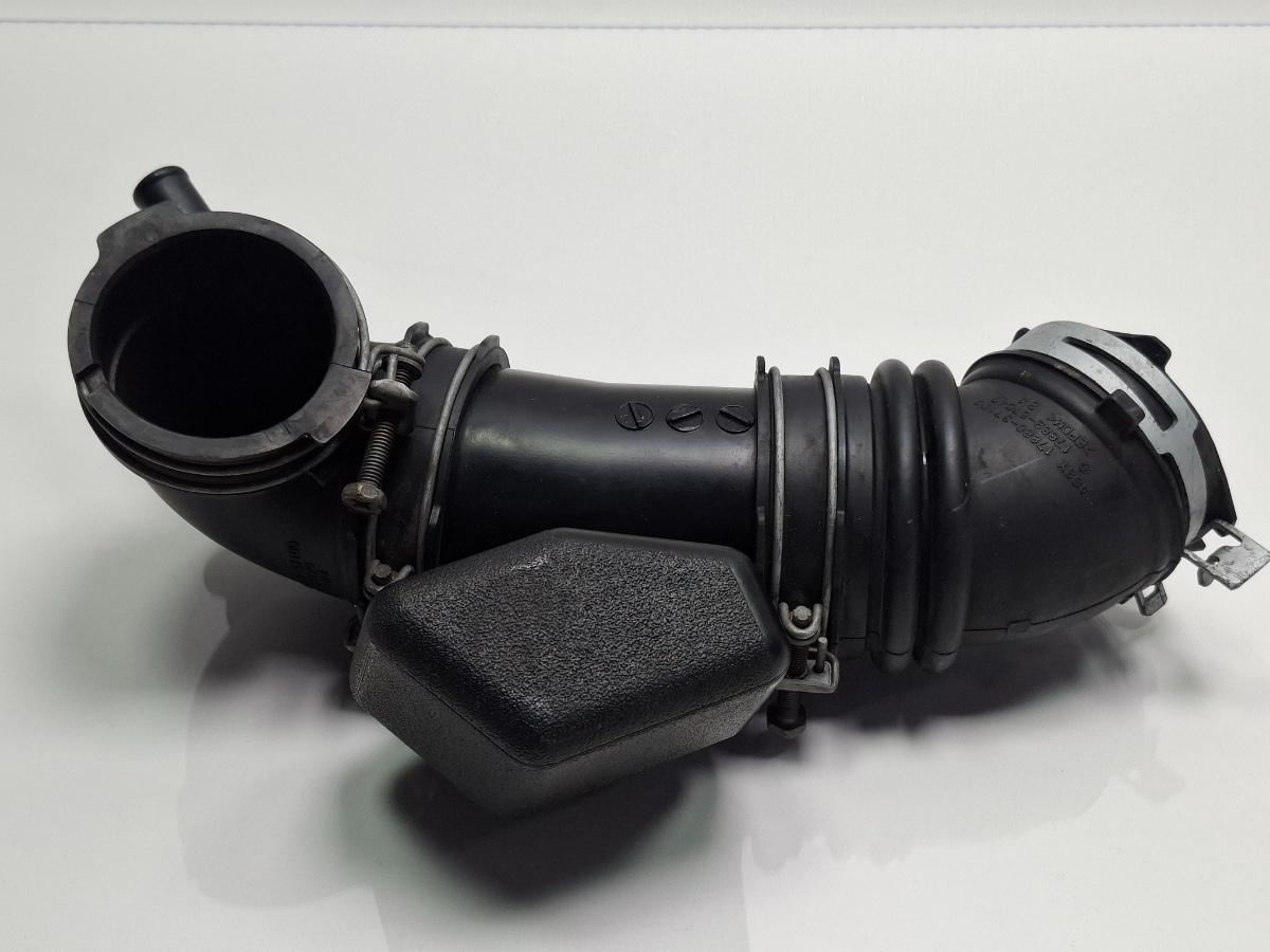 Furtun admisie aer TOYOTA PRIUS _W3_ 2008 - >1.8 Hybrid 2ZR-FXE 1788037100 , 1789437100