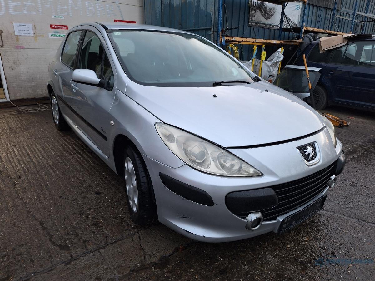 Dezmembrez PEUGEOT 307 3A/C 2006 1.4 16V KFU 65KW|88HP