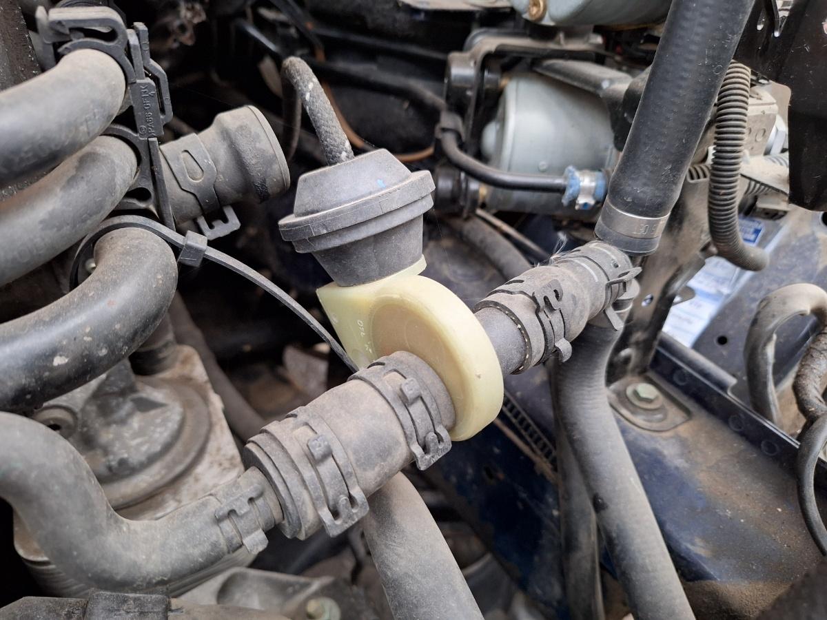 Supapă de vacuum VOLKSWAGEN PASSAT 3B3 2000 1.9 TDI AWX 96KW|130HP 2000