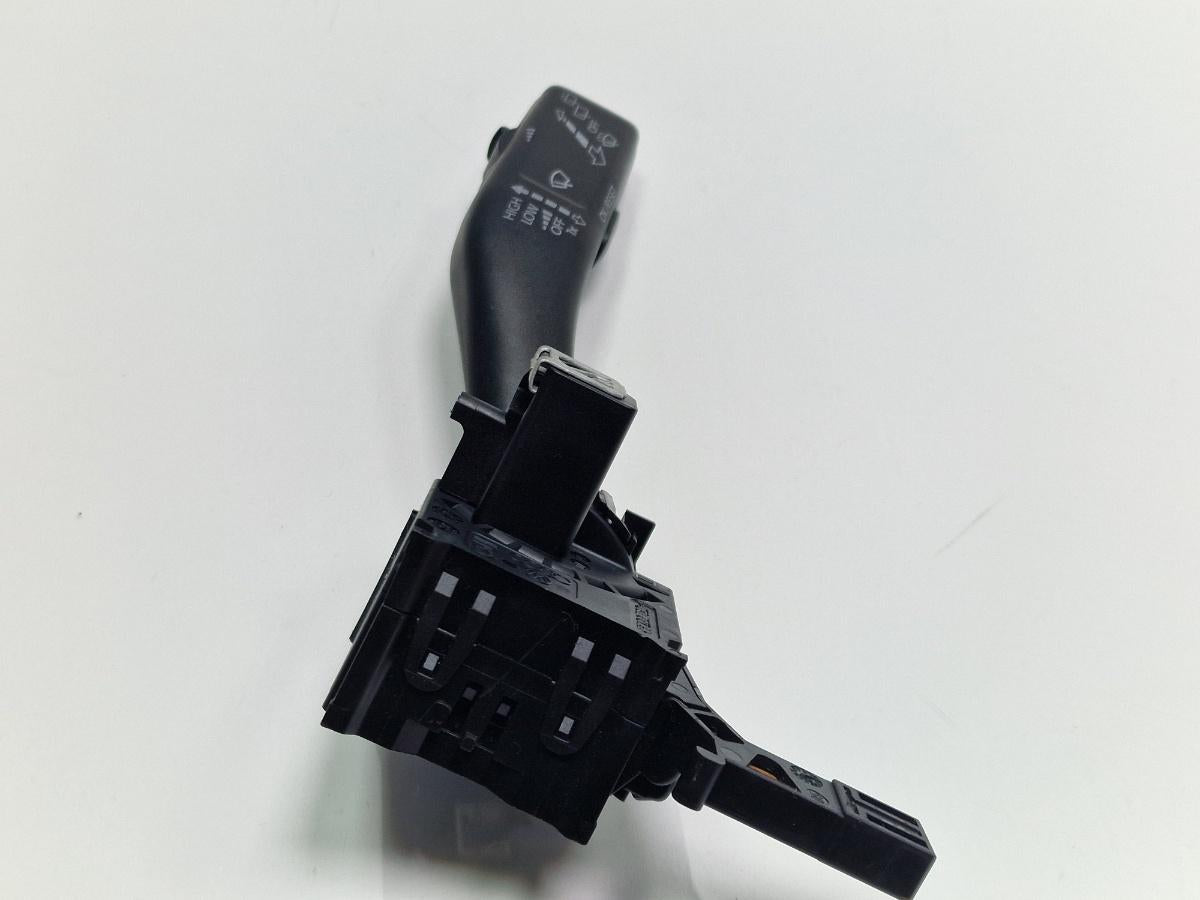 Maneta stergatoare VOLKSWAGEN GOLF VI 5K1 2008 - 20132.0 TDI CBDC, CLCA 1K0953519J