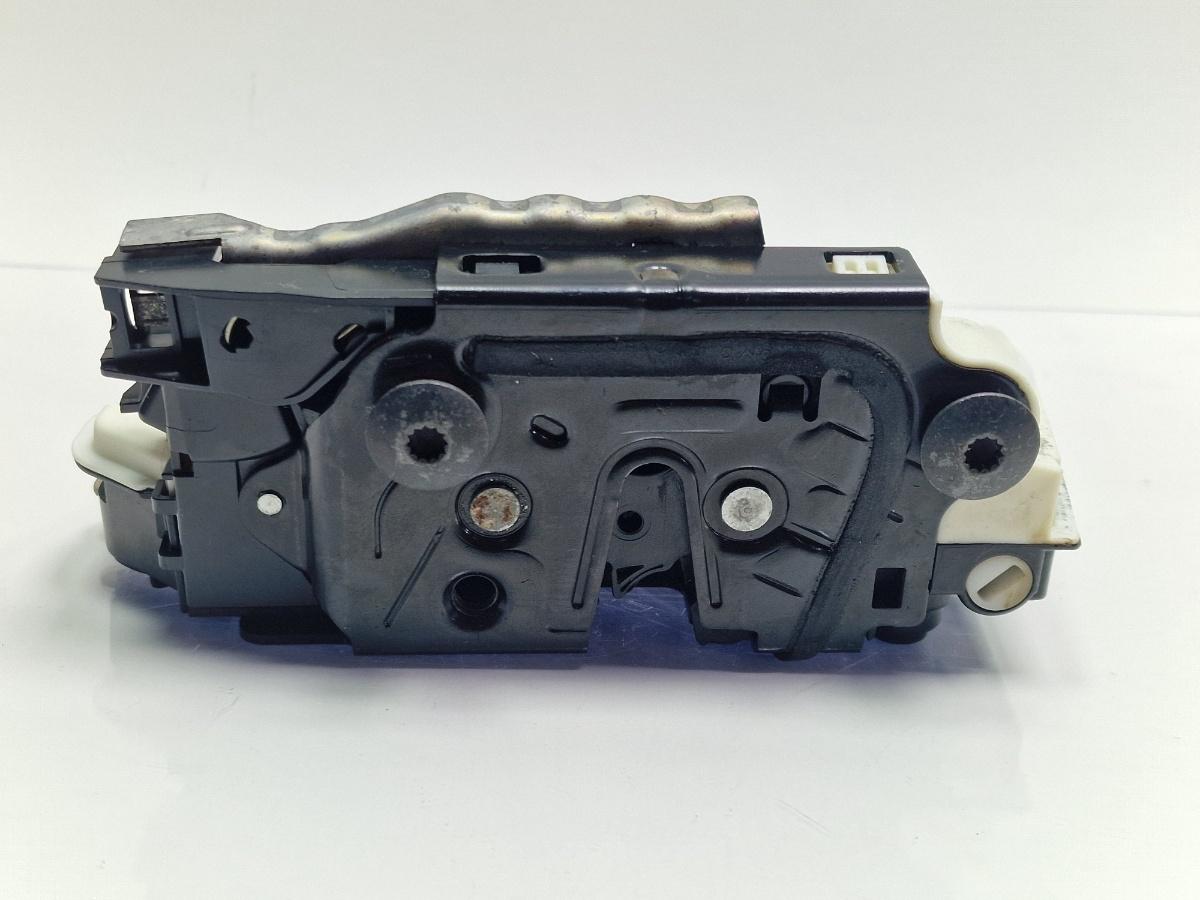 Broasca usa stanga spate VOLKSWAGEN GOLF VI 5K1 2008 - 20132.0 TDI CBDC, CLCA 5K4839015B