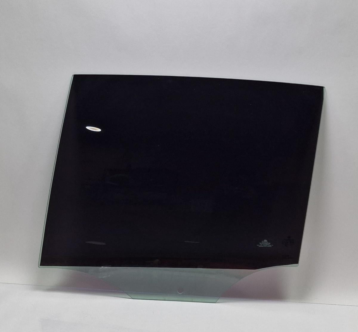 Geam usa stanga spate VOLKSWAGEN GOLF VI 5K1 2008 - 20132.0 TDI CBDC, CLCA SAINT-GOBAIN 43R001057 5K6845025C