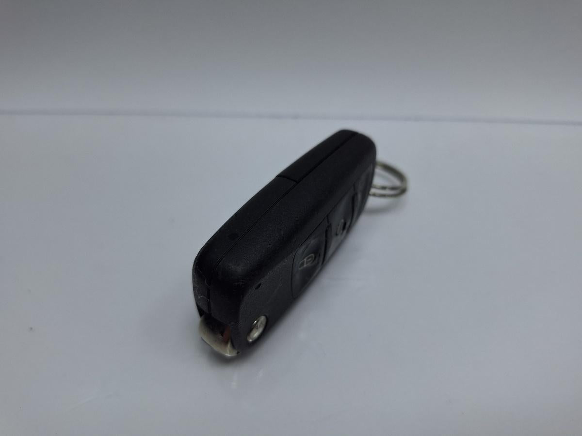 Cheie inchidere centralizata VOLKSWAGEN JETTA III 1K2 2004 - 20101.6 TDI CAYC HELLA 5FA010180-00 5K0837202