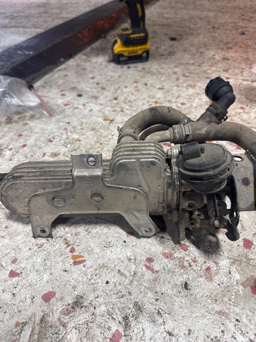Racitor gaze VOLKSWAGEN GOLF IV Variant 1J5 1999 - 20061.9 TDI ATD, AXR 038131513D