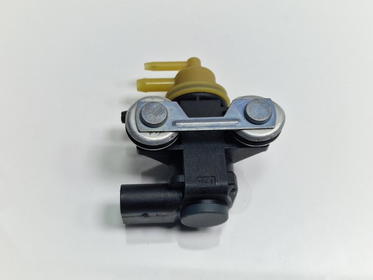 Electrovalva vacuum VOLKSWAGEN JETTA IV 162, 163, AV3, AV2 2009 - >1.6 TDI CAYC 1K0906627B