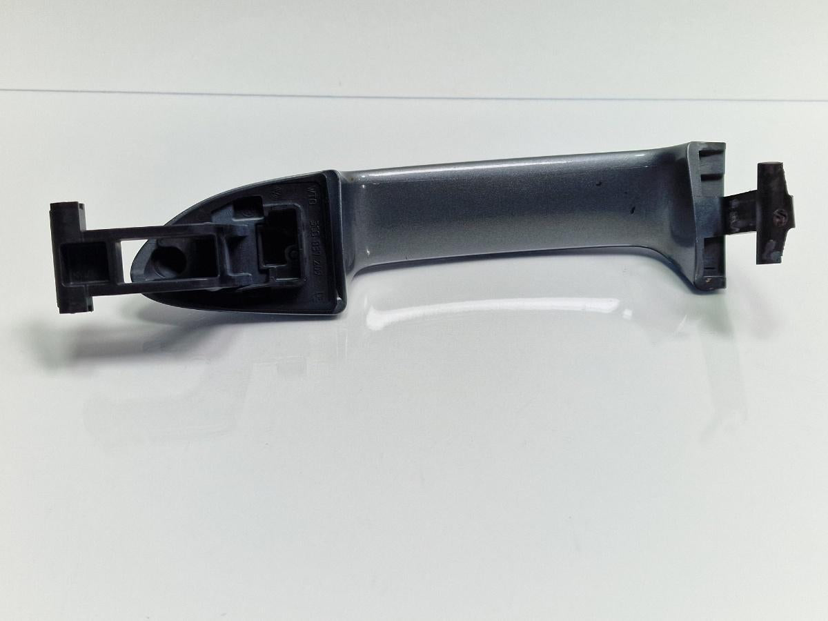 Maner exterior stanga VOLKSWAGEN PASSAT Variant 3C5 2005 - 2011 gri LA7T 3C0837205