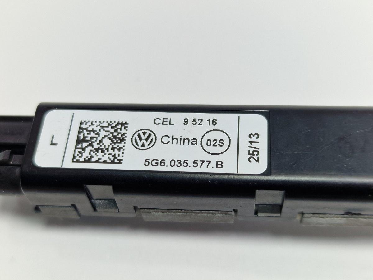 Amplificator antenă VOLKSWAGEN GOLF VII 5G1 2013 2.0 TDi BlueMotion 110KW|150HP 2013