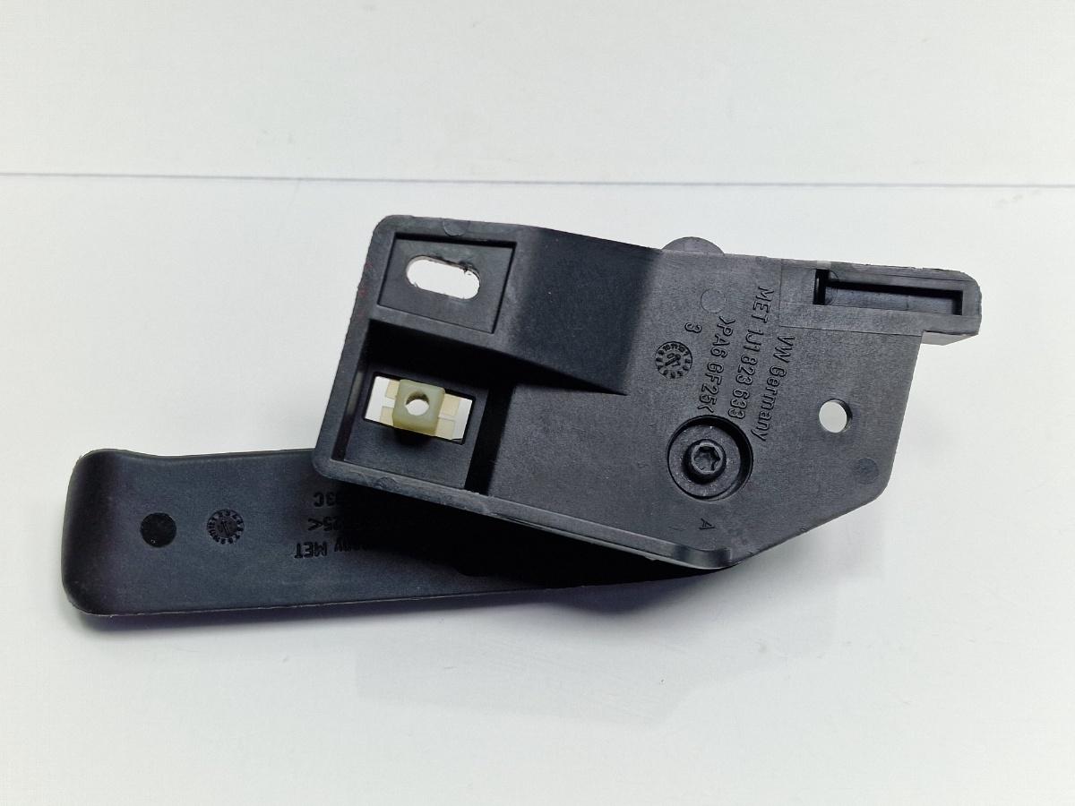 Maner deschidere capota motor VOLKSWAGEN GOLF IV Variant 1J5 1999 - 2006 1.9 TDI ATD, AXR 1J1823633A