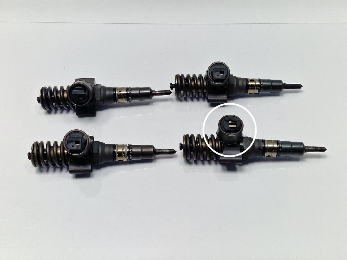 Injector combustibil SKODA OCTAVIA 1Z3 2010 - 2013 2.0 TDI 16V BKD 03G130073G