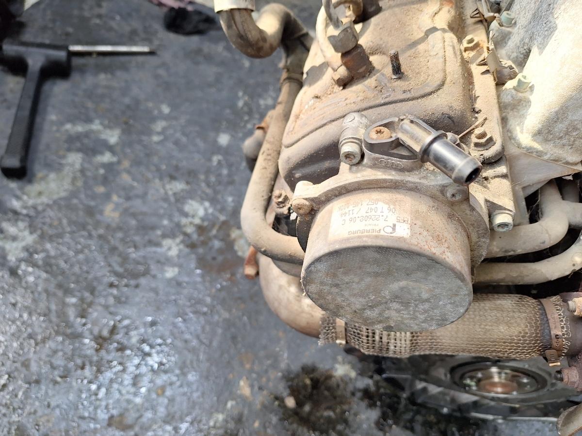 Pompa de vacuum AUDI A4 III Avant 8ED, B7 2004 - 2008 2.5 TDI BDG 057145100K