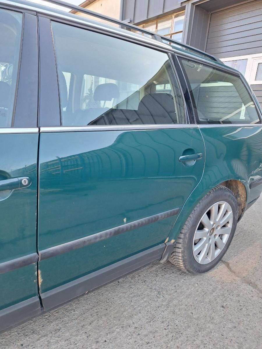 Usa Portieră spate stanga VOLKSWAGEN PASSAT Variant 3B6 2000 1.9 TDI AVF 96KW|130HP 2000