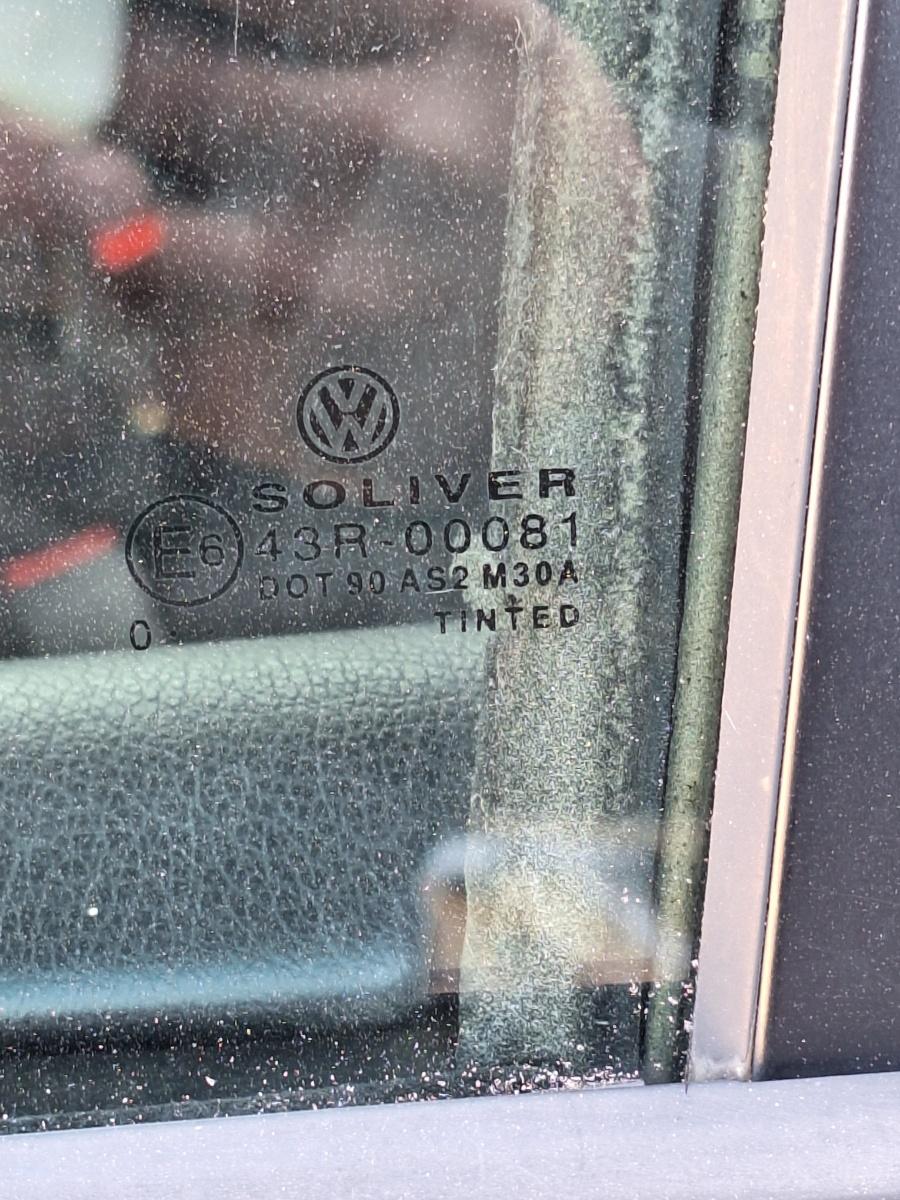 Geam portieră spate stanga VOLKSWAGEN PASSAT Variant 3B6 2000 1.9 TDI AVF 96KW|130HP 2000