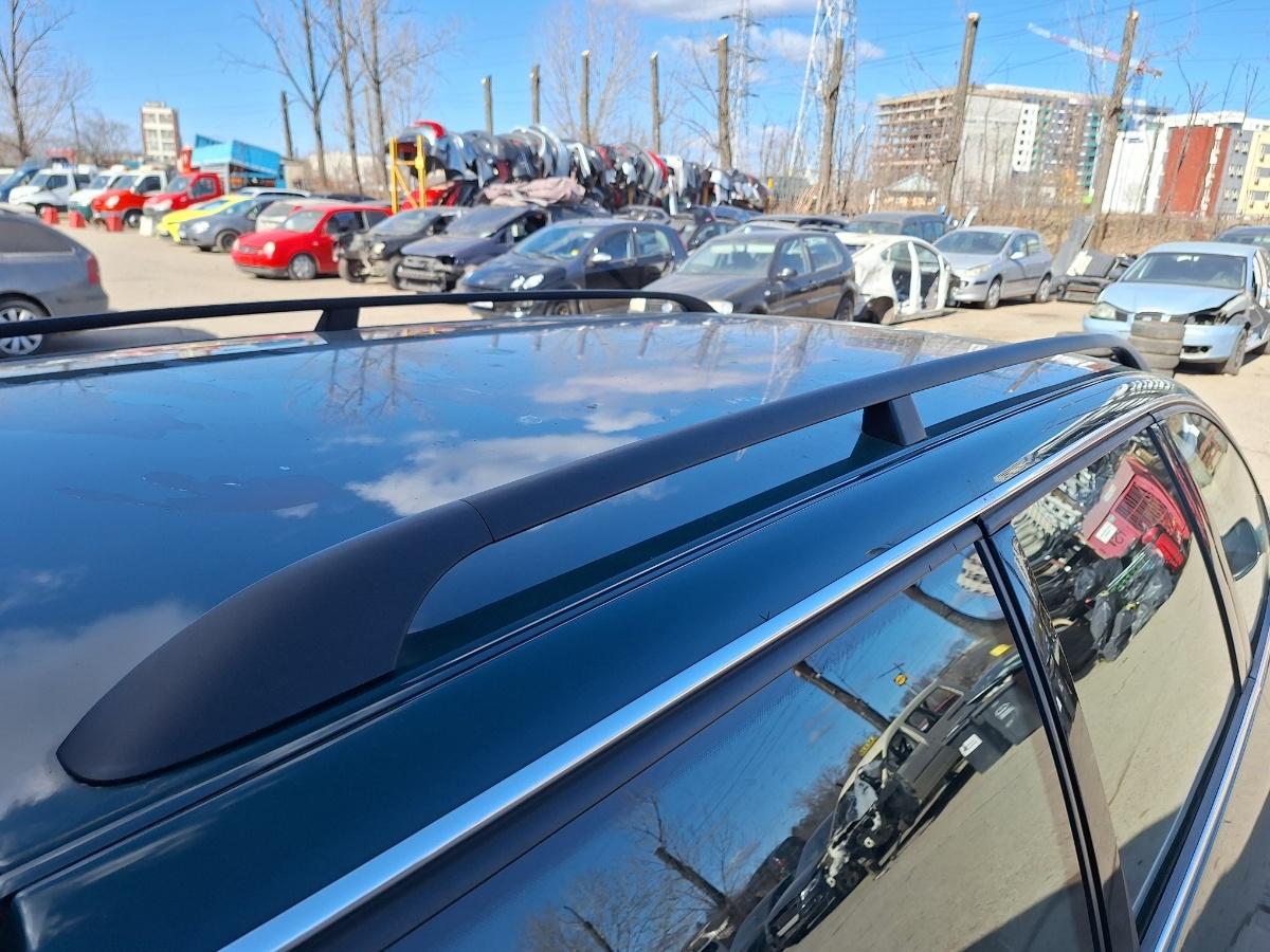 Capac șine bară acoperiș dreapta spate VOLKSWAGEN PASSAT Variant 3B6 2000 1.9 TDI AVF 96KW|130HP 2000