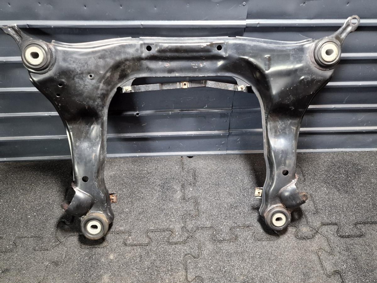 Jug motor AUDI A4 III Avant 8ED, B7 2004 - 2008 2.5 TDI BDG 8E0399513BD