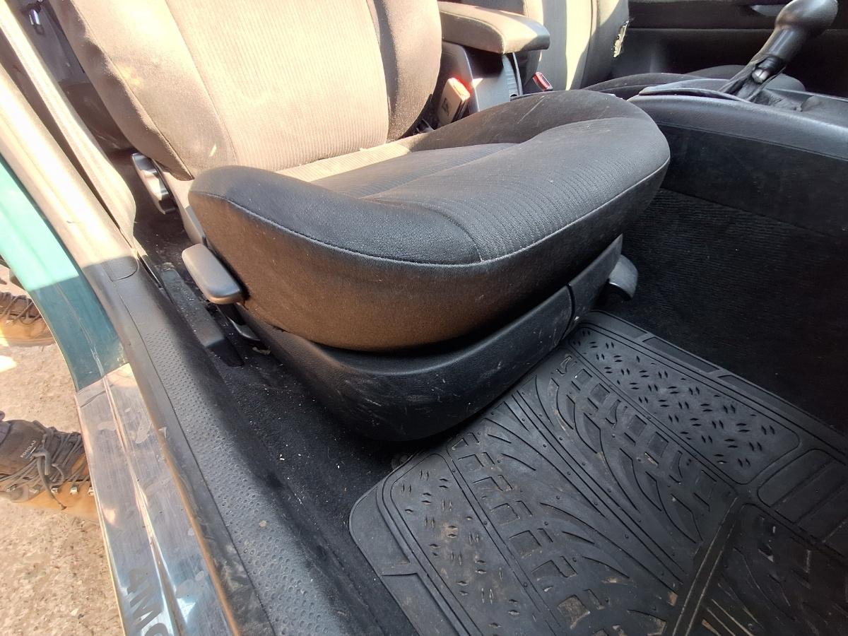 Scaun față, pasager dreapta VOLKSWAGEN PASSAT Variant 3B6 2000 1.9 TDI AVF 96KW|130HP 2000