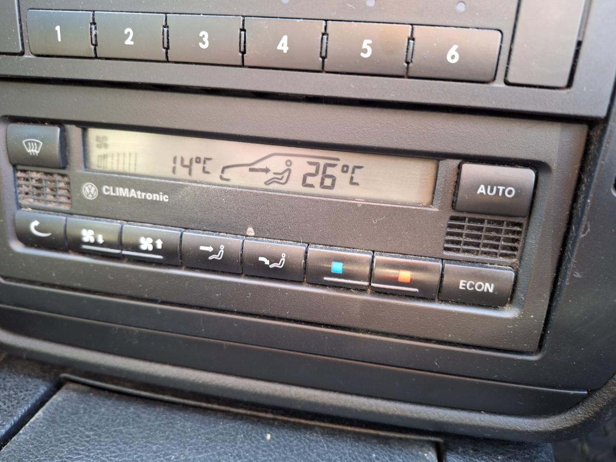 Panou Clima VOLKSWAGEN PASSAT Variant 3B6 2000 1.9 TDI AVF 96KW|130HP 2000