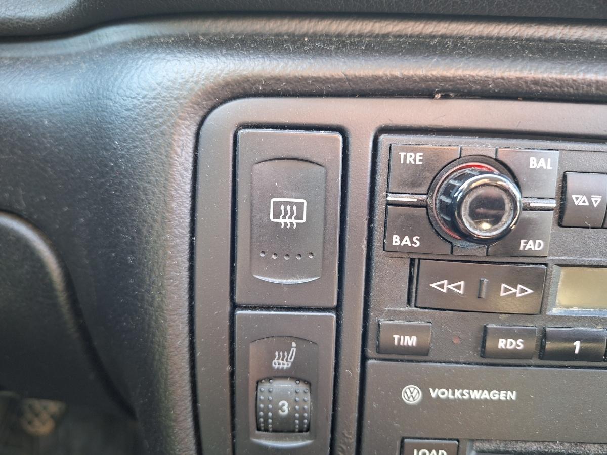 Comutator dezaburire geamuri/parbriz VOLKSWAGEN PASSAT Variant 3B6 2000 1.9 TDI AVF 96KW|130HP 2000