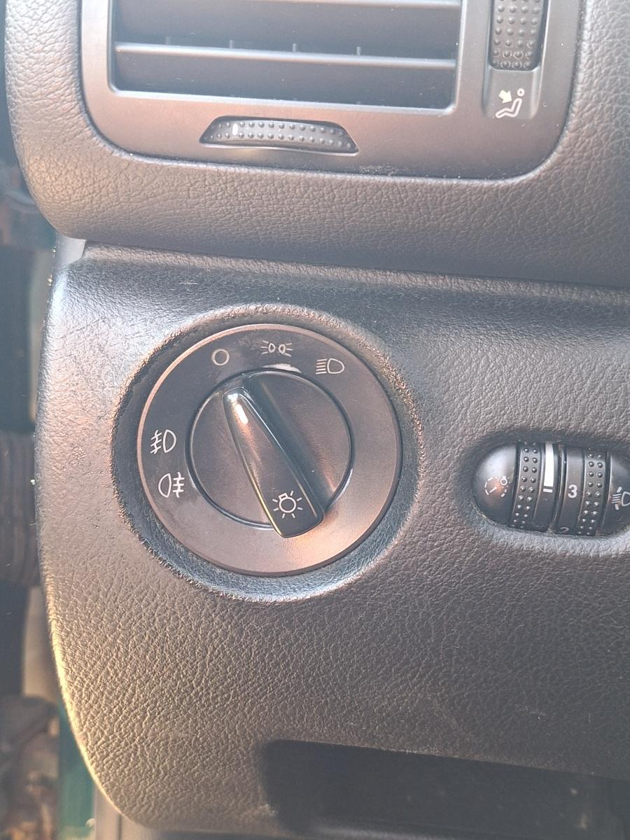 Bloc lumini VOLKSWAGEN PASSAT Variant 3B6 2000 1.9 TDI AVF 96KW|130HP 2000