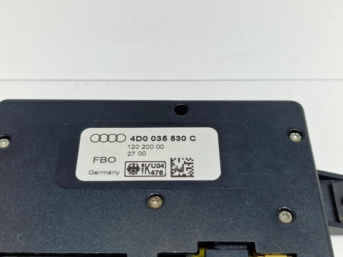 Amplificator semnal antena AUDI A4 Avant 8D5, B5 1994 - 2001 1.6 1.6 1.6 ALZ 4D0035530C