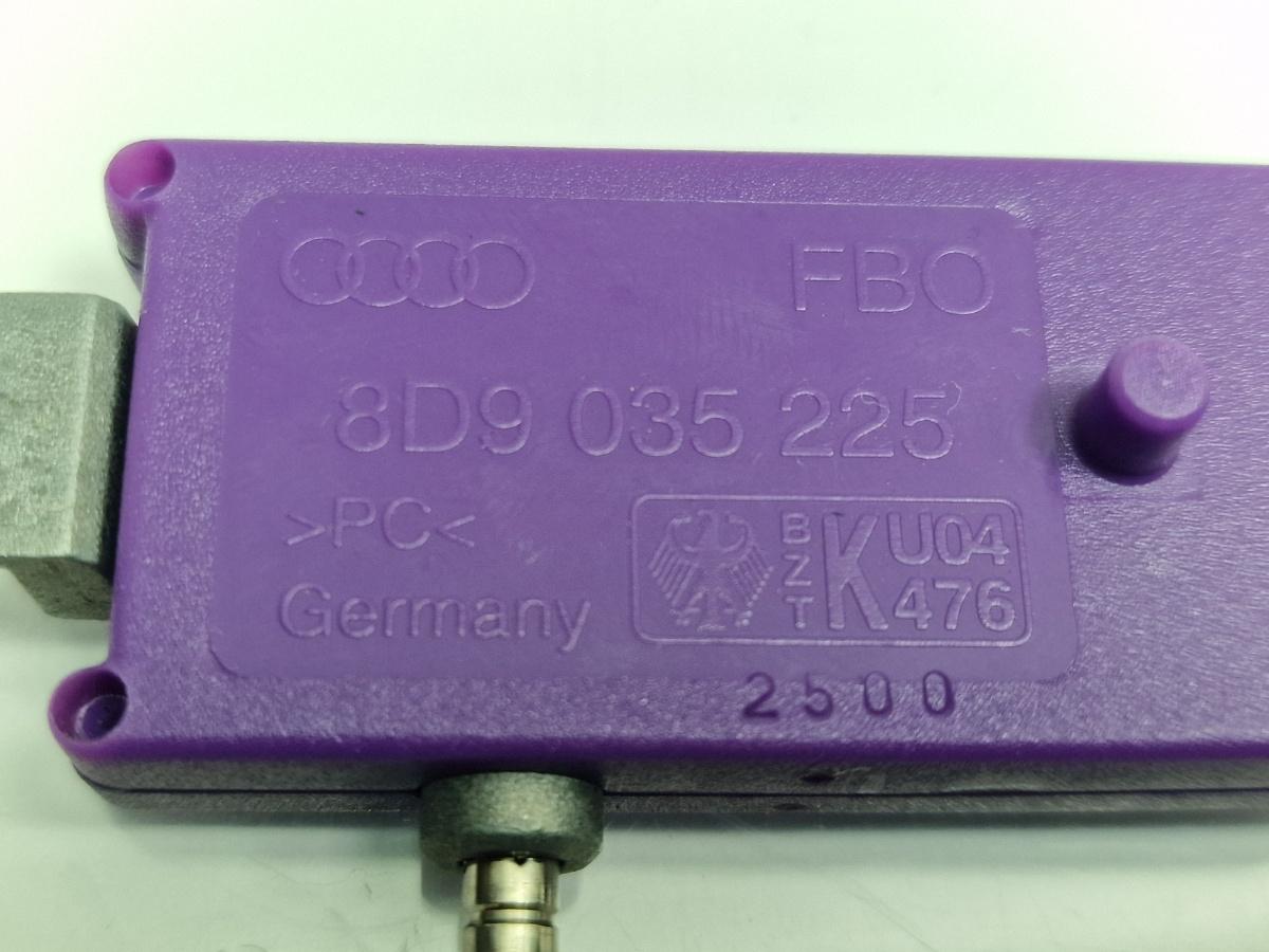 Amplificator semnal antena AUDI A4 Avant 8D5, B5 1994 - 2001 1.6 1.6 1.6 ALZ 8D9035225