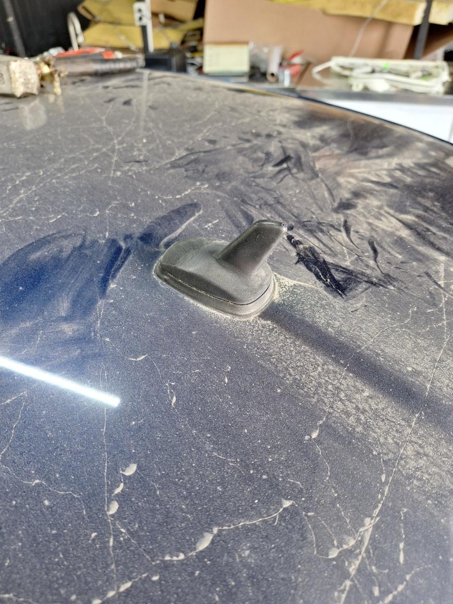 Antena radio VOLKSWAGEN JETTA IV 162, 163, AV3, AV2 2009 -> 1.2 TSI CBZB