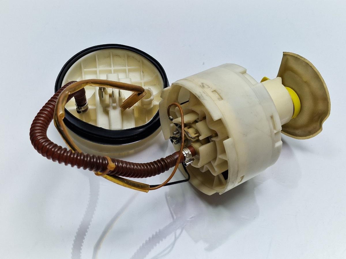 Pompa benzina rezervor AUDI A4 Avant 8D5, B5 1994 - 2001 1.6 1.6 1.6 ALZ 8D0201319