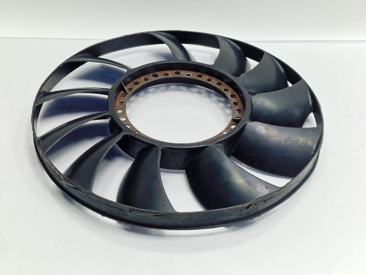 Elice ventilator AUDI A4 III Avant 8ED, B7 2004 - 2008 2.5 TDI BDG 059121301A