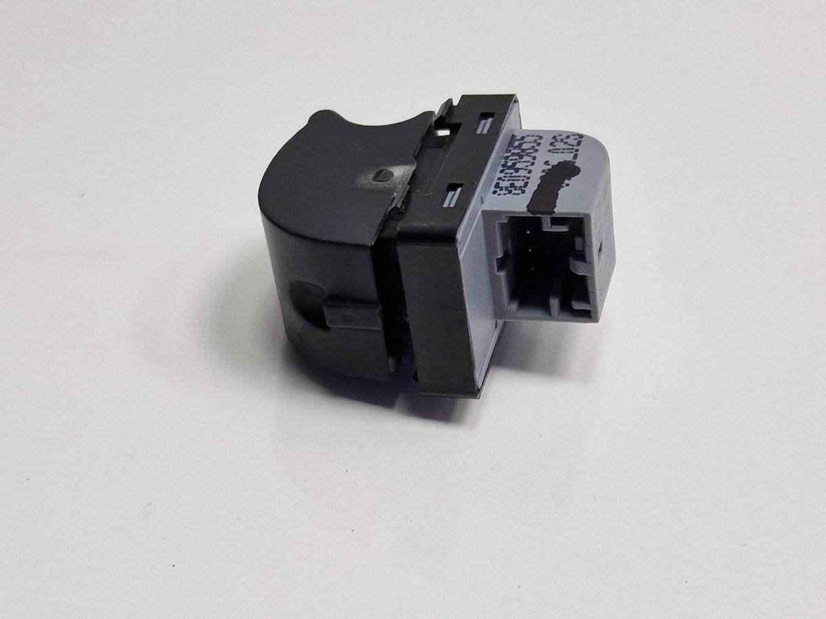 Buton geam electric AUDI A4 III Avant 8ED, B7 2004 - 2008 2.5 TDI BDG 8E0959855