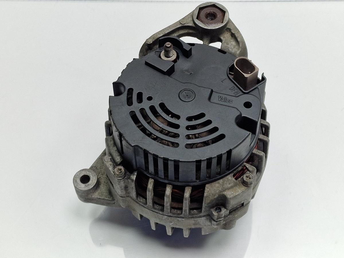 Alternator AUDI A4 III Avant 8ED, B7 2004 - 2008 2.5 TDI BDG Valeo 078903016AC