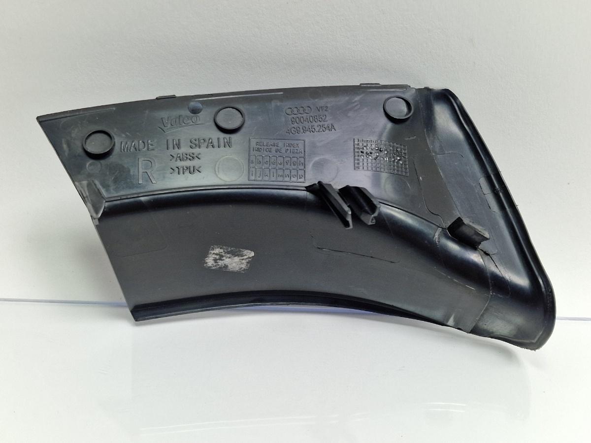 Ornament stop dreapta spate AUDI A6 IV Avant 4G5, C7, 4GD 2011 - 2018 2.0 TDI CSUD, DDCB 4G9945254A