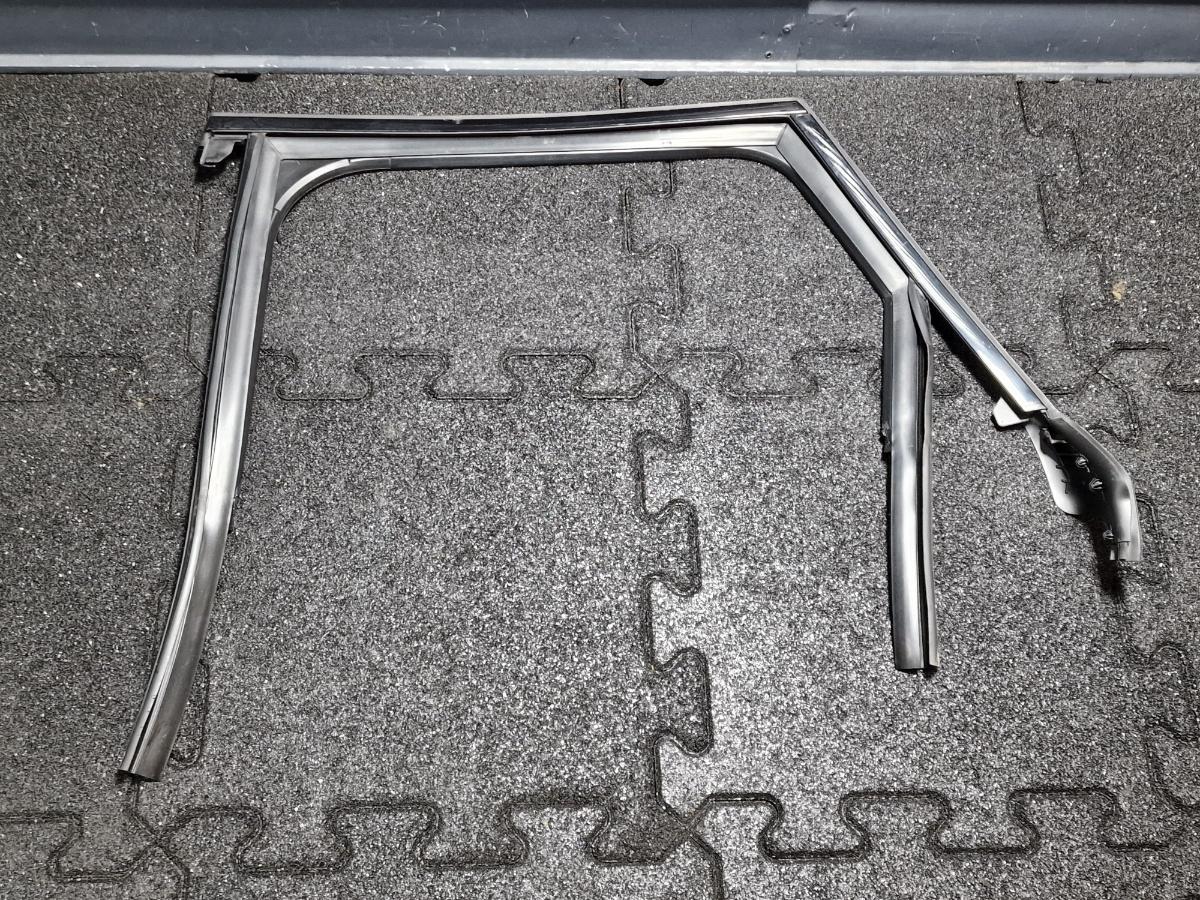 Cheder geam usa stanga spate AUDI A6 IV Avant 4G5, C7, 4GD 2011 - 2018 2.0 TDI CSUD, DDCB 4G9839431