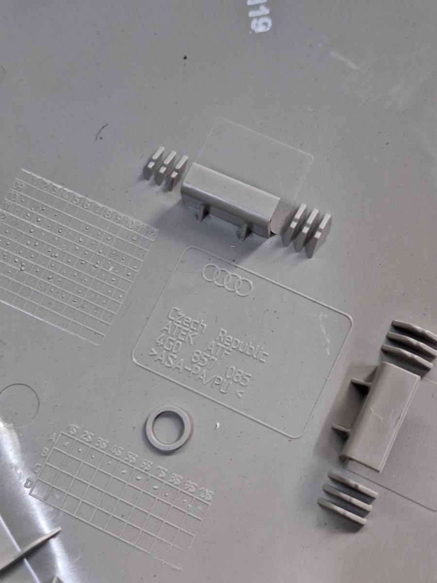 Ornament capat lateral panou de bord stanga AUDI A6 IV Avant 4G5, C7, 4GD 2011 - 2018 2.0 TDI CSUD, DDCB 4G0857085