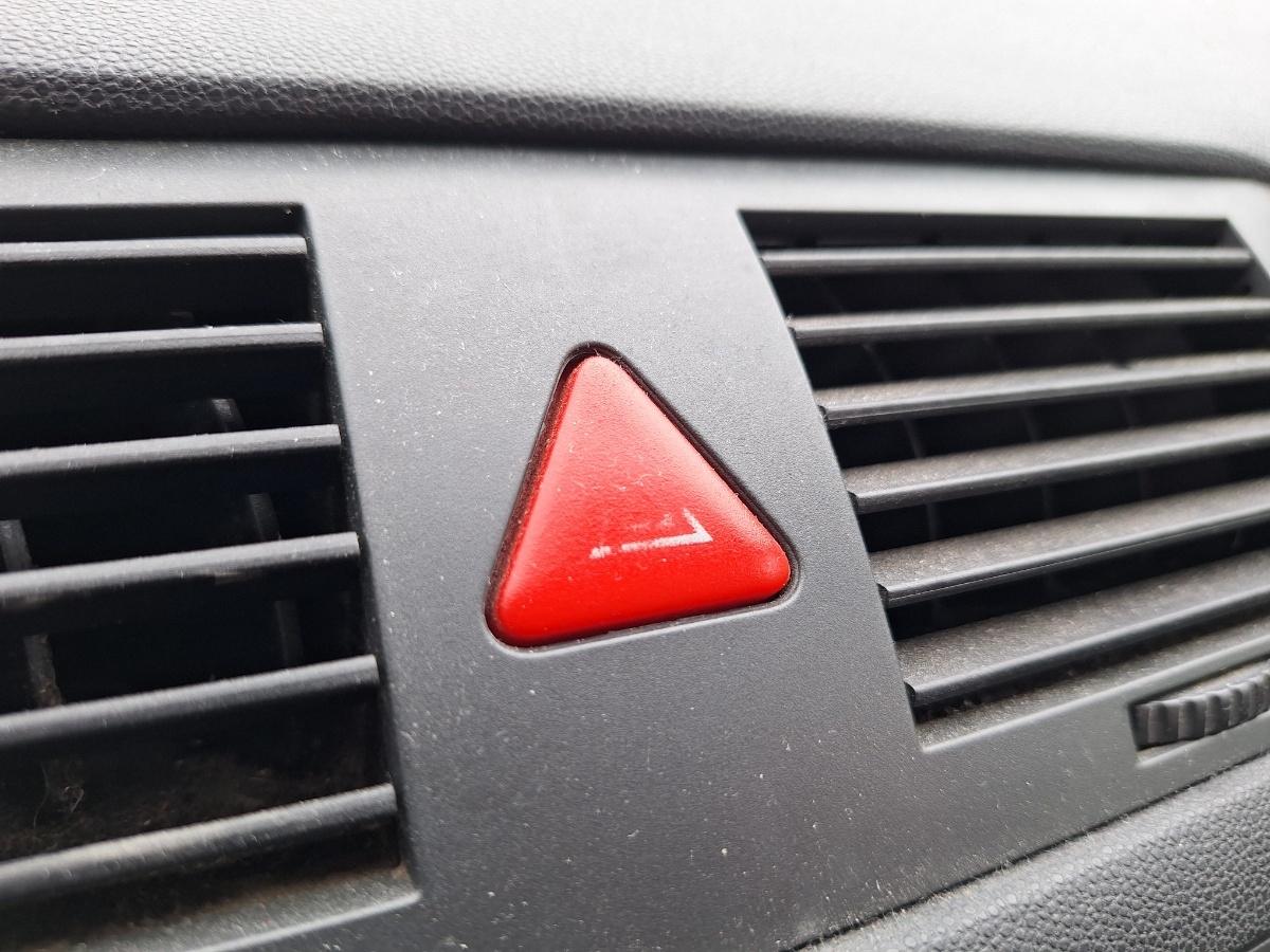 Comutator lumini de avarie SKODA FABIA Combi 6Y5 2000 - 2007 1.2 1.2 1.2 AZQ, BME
