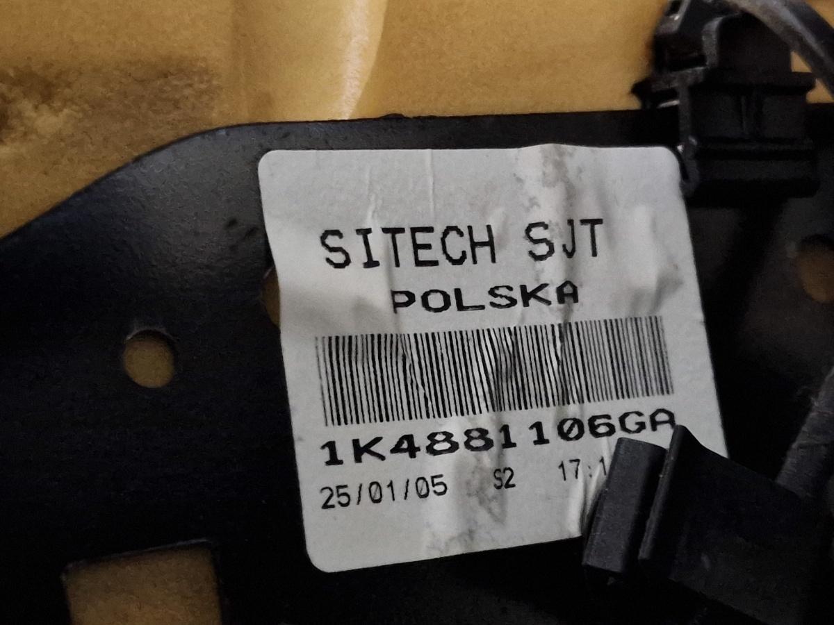Interior complet (scaune fata cu incalzire) VOLKSWAGEN TOURAN 1T1, 1T2 2003 - 2010 1.9 TDI BKC, BLS, BXE 1K4881106GA