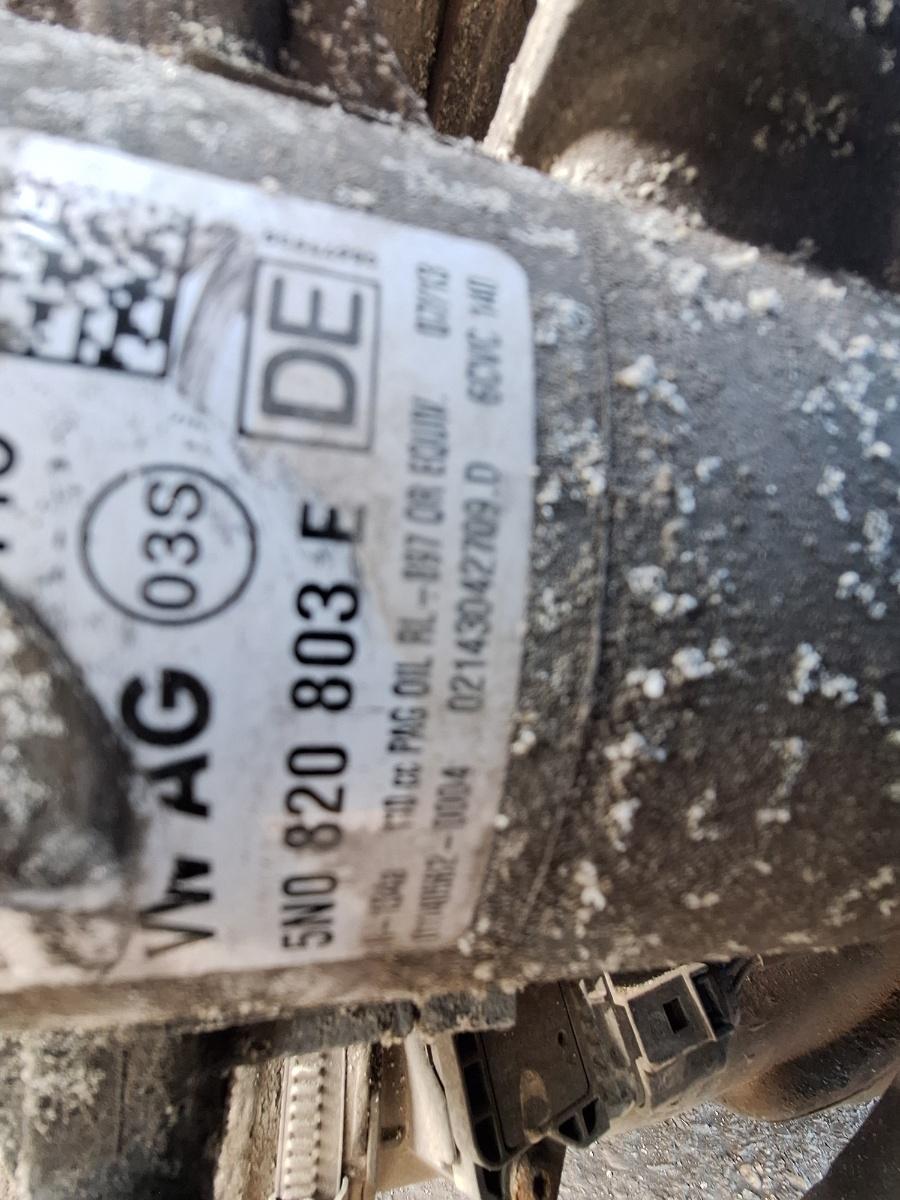 Compresor AC VOLKSWAGEN TIGUAN 5N_ 2010 - 2015 2.0 TDI CFFB 5N0820803E