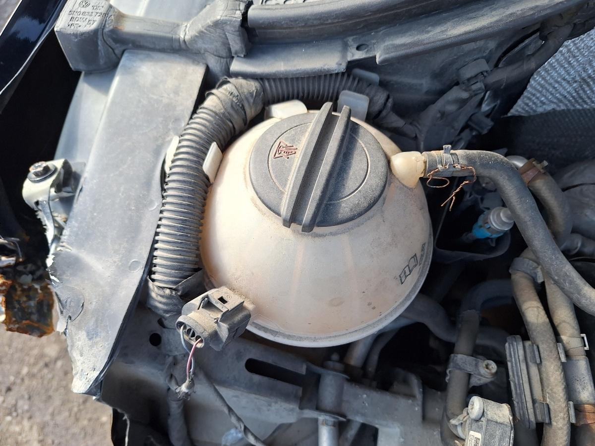 Vas rezervor de expansiune lichid de racire VOLKSWAGEN TIGUAN 5N_ 2007 -> 2.0 TDI CBAB, CFFB