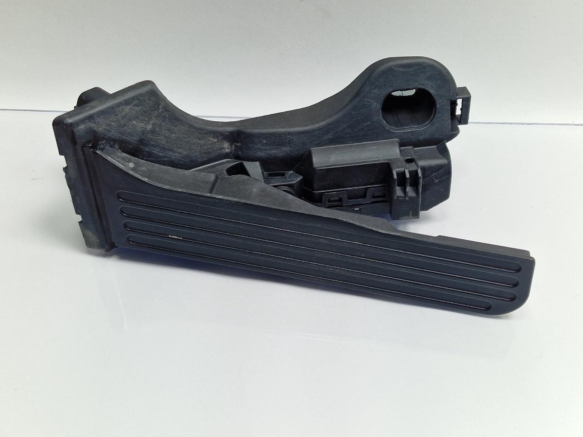 Pedala acceleratie VOLKSWAGEN TOURAN 1T1, 1T2 2003 - 2010 1.9 TDI BKC, BLS, BXE 1T1721503H