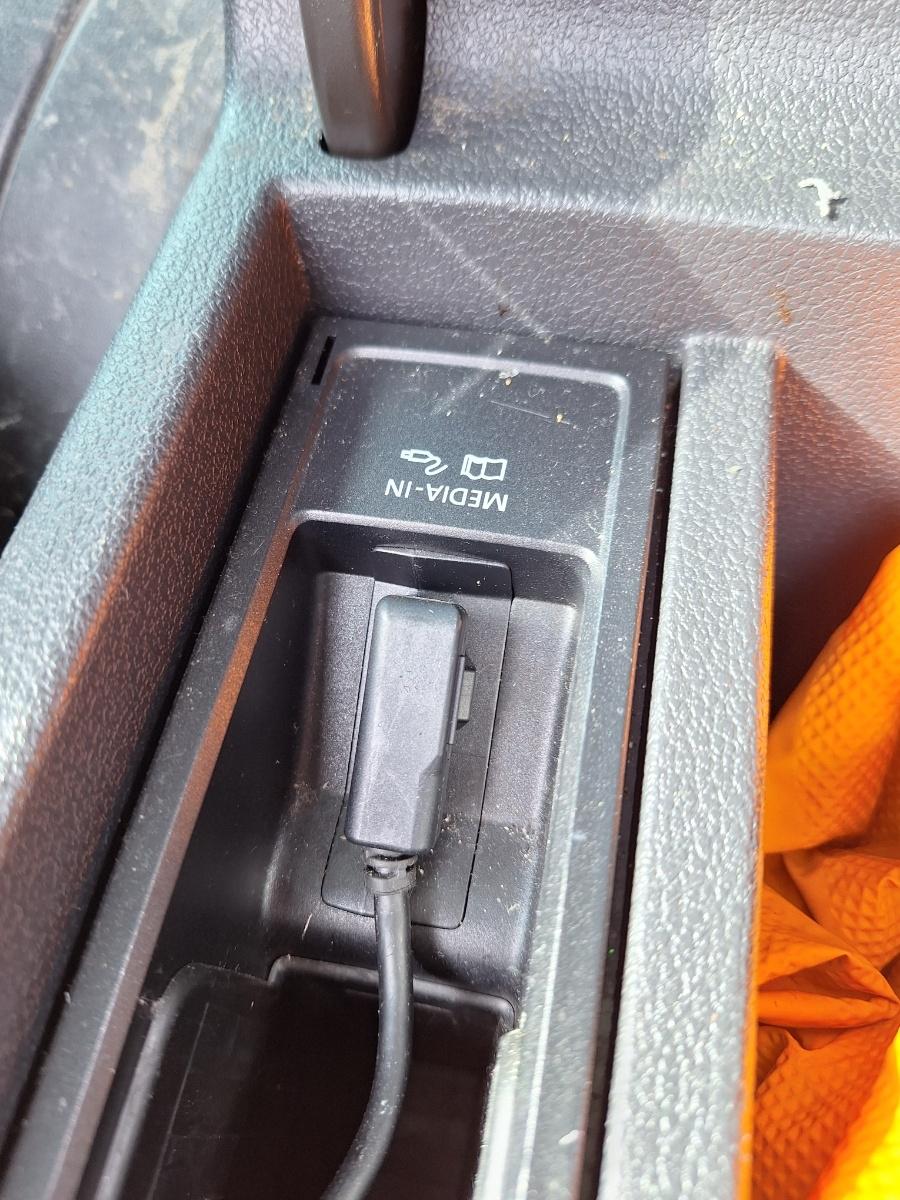 Consola multimedia sistem infotainment VOLKSWAGEN TIGUAN 5N_ 2007 -> 2.0 TDI CBAB, CFFB